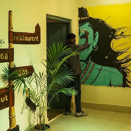 Zostel Varanasi Hostel Buitenkant foto
