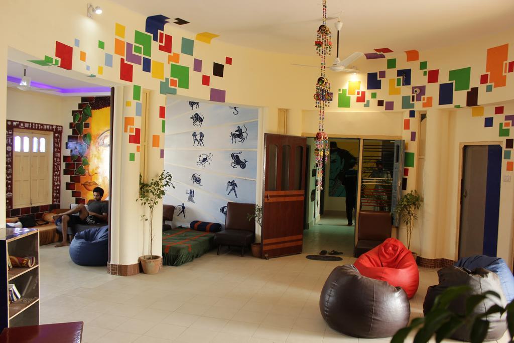 Zostel Varanasi Hostel Kamer foto